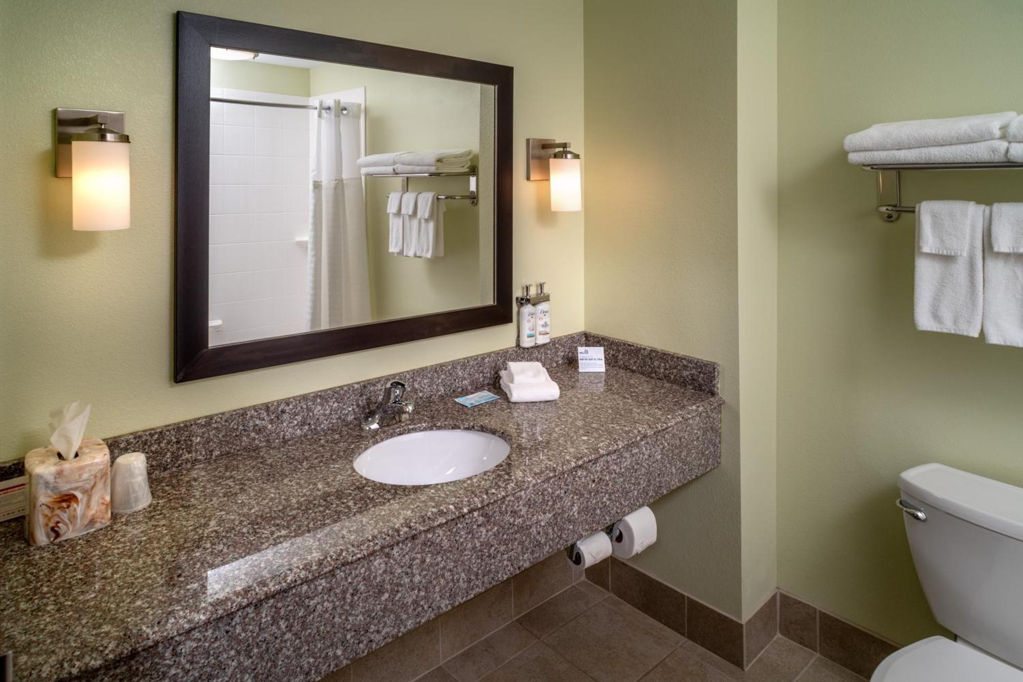 Holiday Inn Express & Suites Lebanon By Ihg Екстер'єр фото