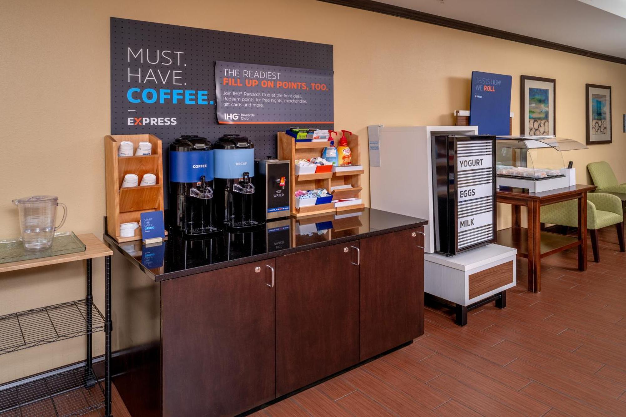 Holiday Inn Express & Suites Lebanon By Ihg Екстер'єр фото