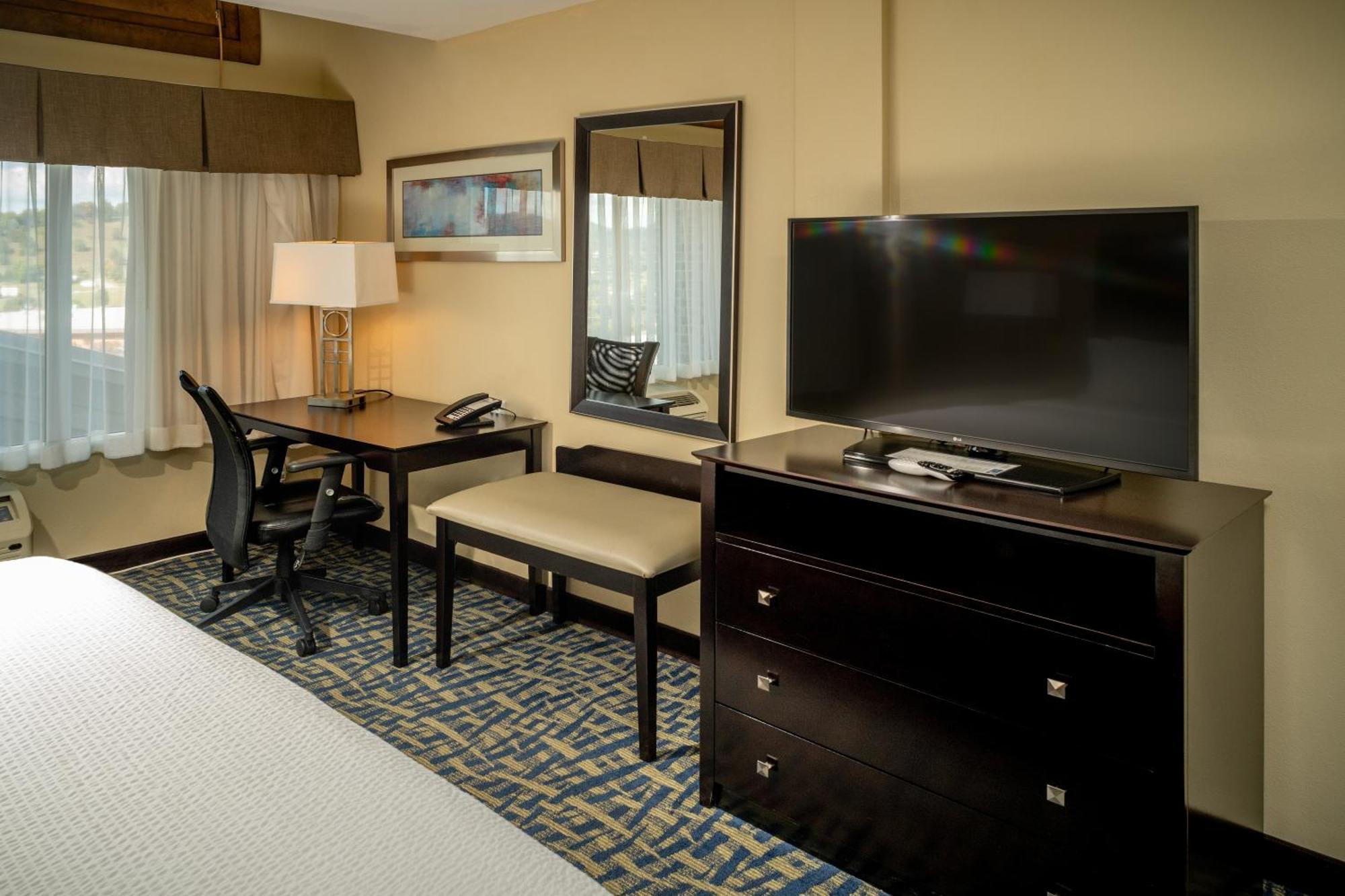 Holiday Inn Express & Suites Lebanon By Ihg Екстер'єр фото